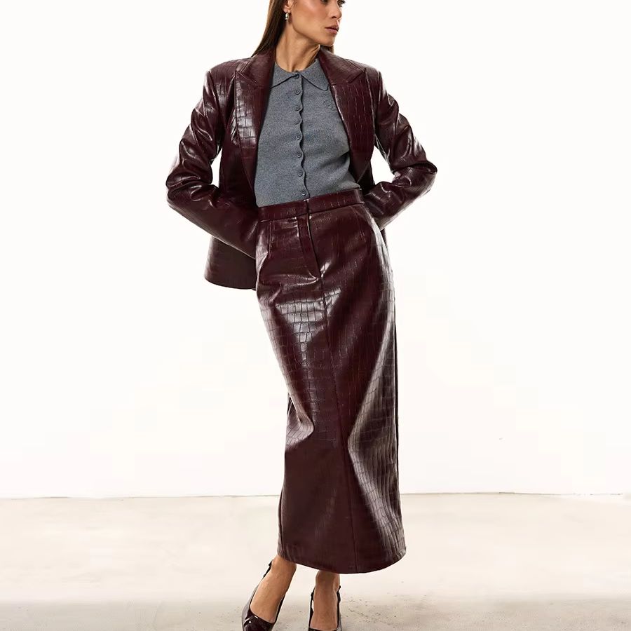 Pencil Skirt Midi - Damski dwuczęściowy garnitur IG w kolorze